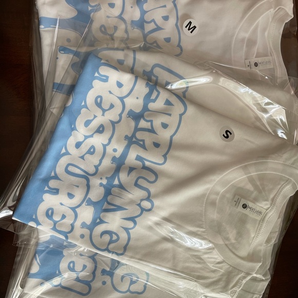 APPLYING PRESSURE! - Picture 3 of 3